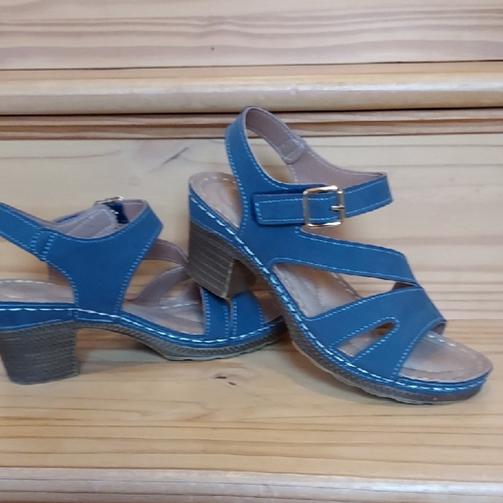 Blue Leather Strappy Block Heel Sandals